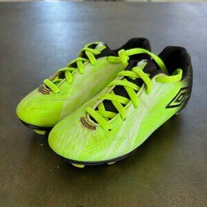 Umbro Black & Green Youth Soccer Cleats - Size 11K